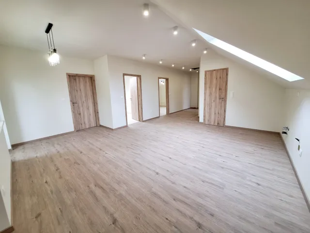 Eladó lakás Érd, Postás-telep 89 nm