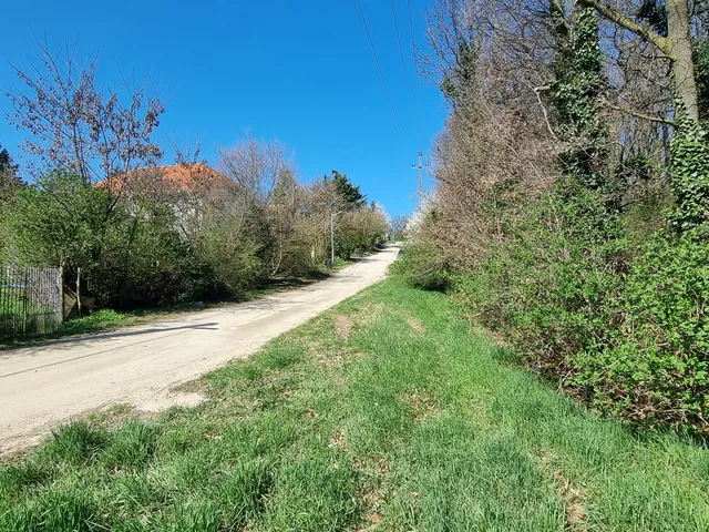Eladó telek Érd, Fenyves-Parkváros 1100 nm