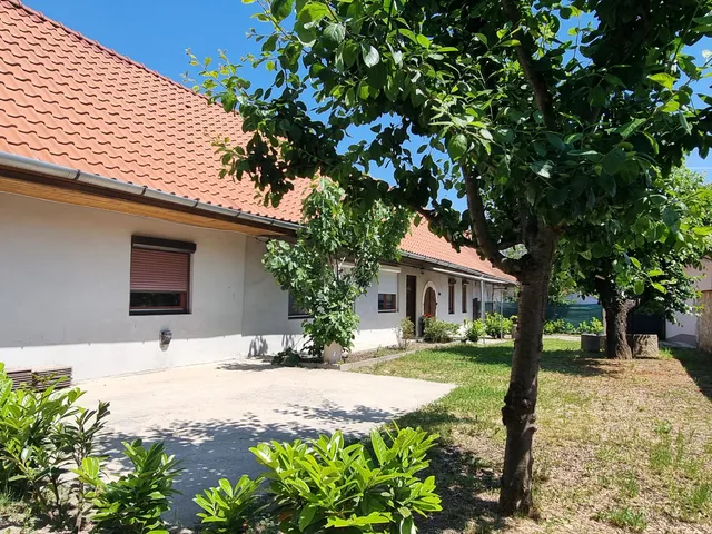 Eladó ház Törökbálint, Ófalu 103 nm