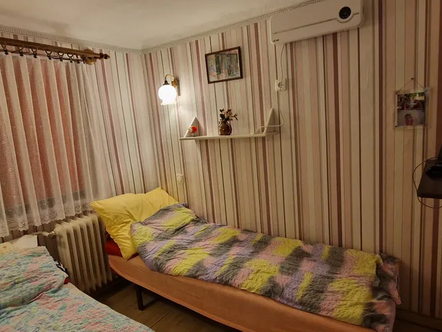 Eladó ház Sóskút 27 nm