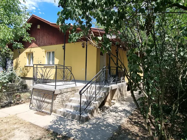 Eladó ház Érd, Újtelep 95 nm