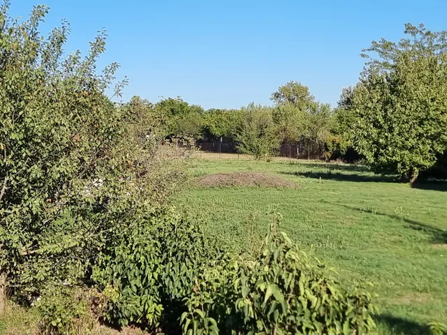 Eladó telek Érd, Újtelep 2700 nm