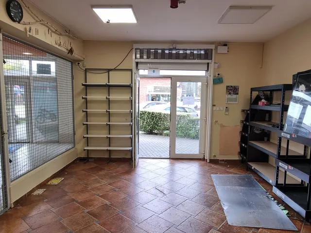 Kiadó kereskedelmi és ipari ingatlan Érd, Érdliget 36 nm