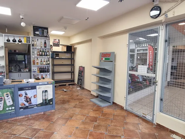 Kiadó kereskedelmi és ipari ingatlan Érd, Érdliget 36 nm