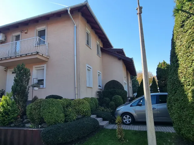 Eladó lakás Érd, Tisztviselőtelep 78 nm