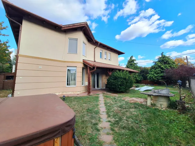 Eladó ház Érd, Parkváros 147 nm