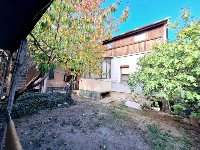 Eladó ház Érd, Fenyves-Parkváros 161 nm