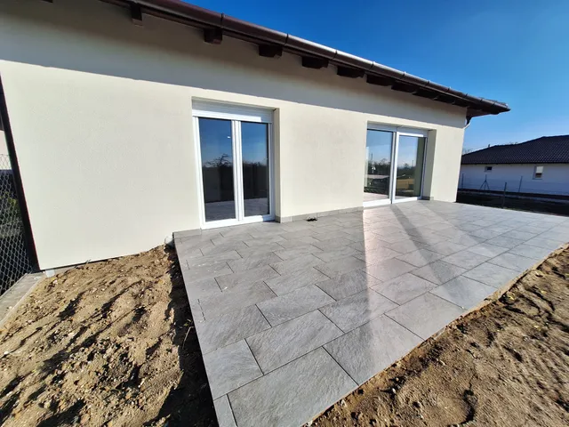 Eladó ház Érd, Fenyves-Parkváros 11 nm