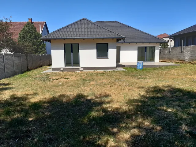 Eladó ház Érd, Fenyves-Parkváros 160 nm