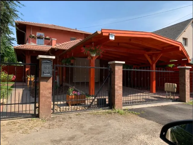 Eladó ház Érd, Parkváros 135 nm