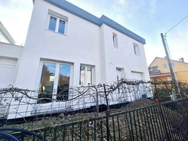 Eladó ház Érd, Parkváros 120 nm