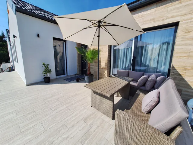 Eladó ház Százhalombatta, Dunafüred 93 nm