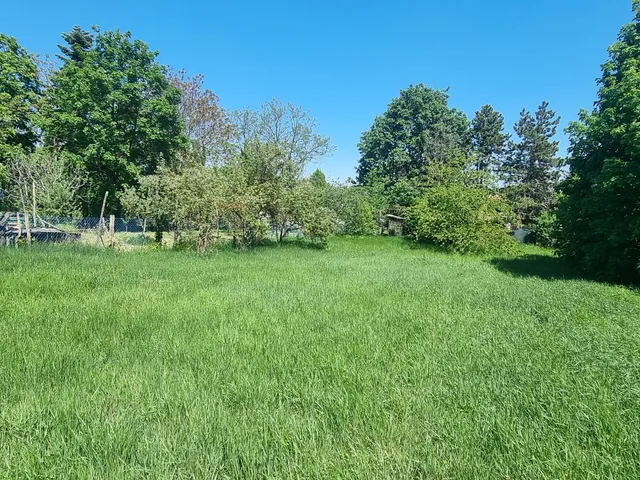 Eladó telek Érd, Városközpont 1315 nm