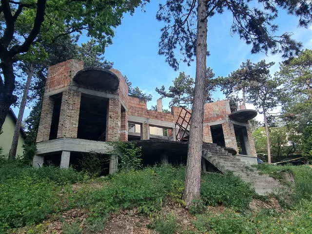 Eladó telek Érd, Érdliget 2256 nm