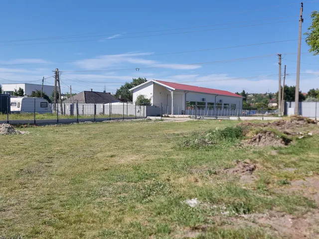 Kiadó telek Érd, Városközpont 1000 nm