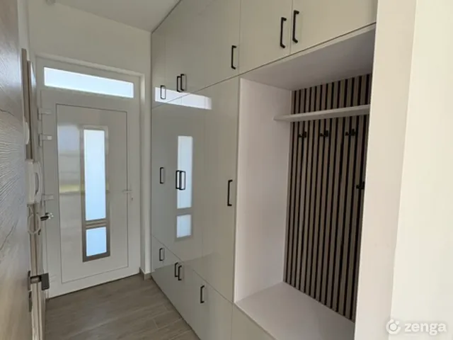 Kiadó ház Tárnok 76 nm