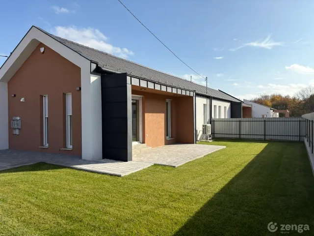 Kiadó ház Tárnok 76 nm