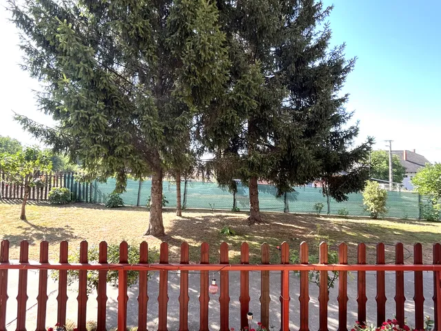 Eladó ház Dunaföldvár 150 nm