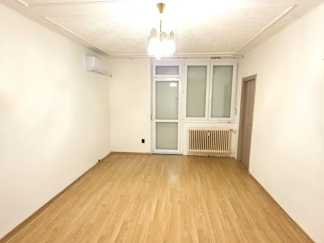 Eladó lakás Dunaújváros, Barátság városrész 41 nm