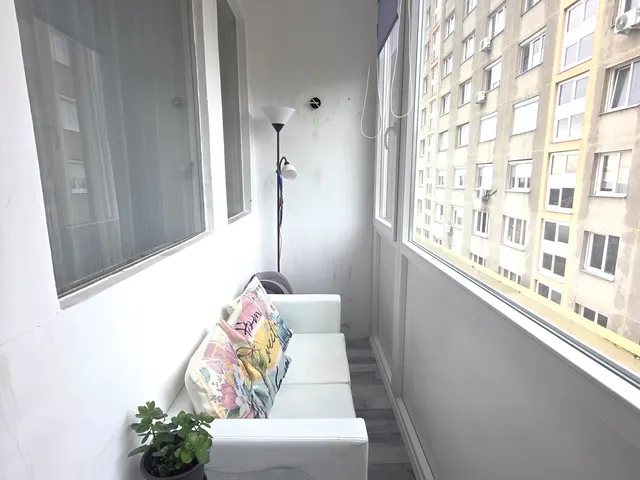 Eladó lakás Dunaújváros, Dunapart 52 nm