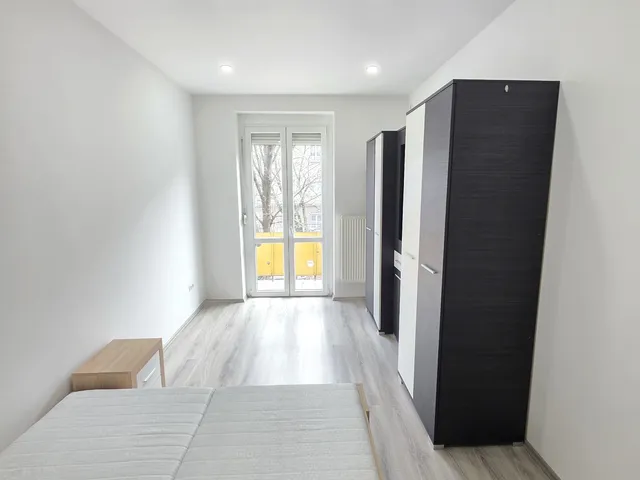 Eladó lakás Dunaújváros, Technikum városrész, Esze Tamás utca 53 nm