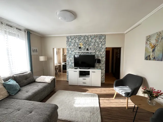 Eladó lakás Dunaújváros, Belváros 38 nm