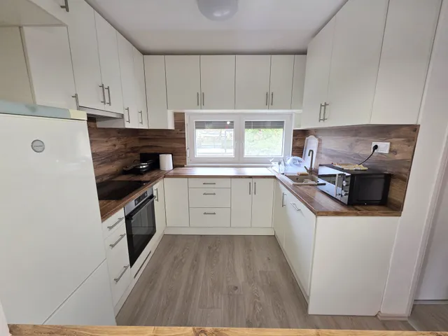 Kiadó ház Balatonvilágos, Május 1 utca 90 nm