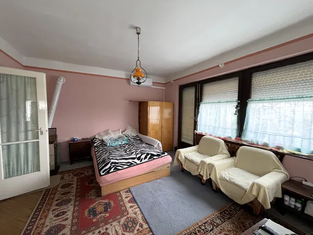 Eladó ház Bölcske 147 nm