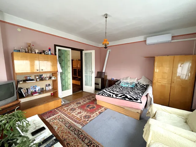 Eladó ház Bölcske 147 nm