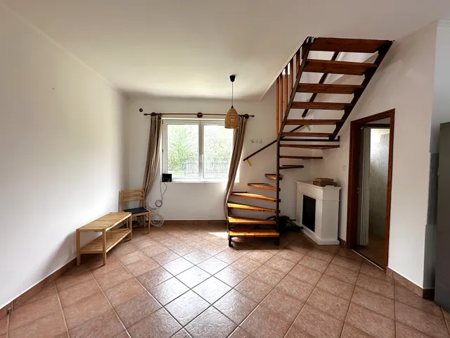 Eladó üdülő és hétvégi ház Kulcs 70 nm