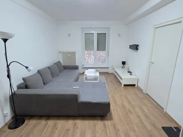 Eladó lakás Dunaújváros, Belváros 52 nm