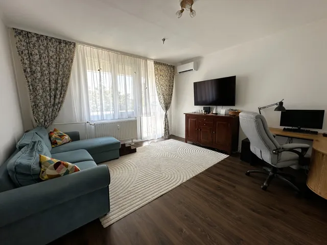 Eladó lakás Dunaújváros, Béke városrész 62 nm