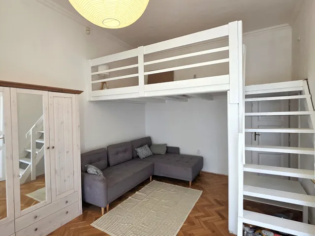 Eladó lakás Budapest VII. kerület, Külső-Erzsébetváros, Peterdy utca 30 nm