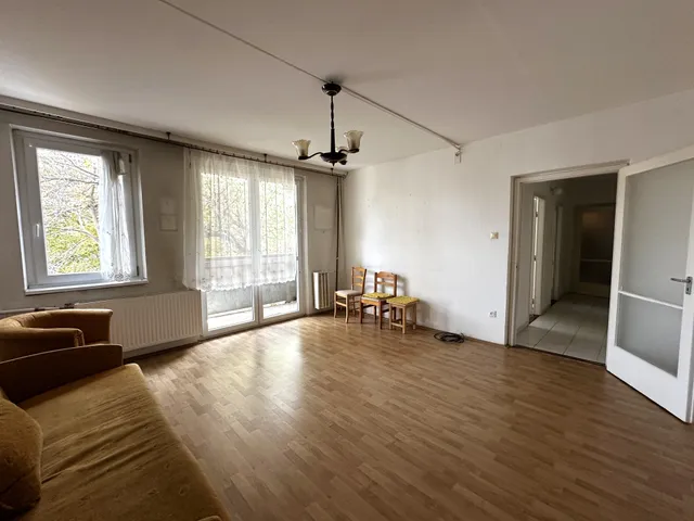 Eladó lakás Veszprém, Jutasi úti lakótelep 63 nm