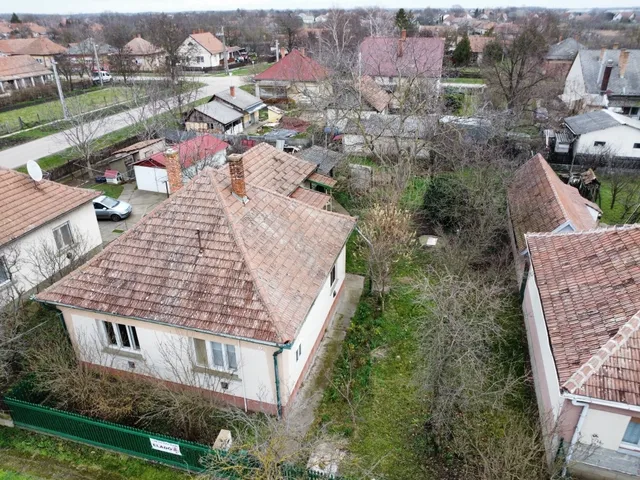 Eladó ház Jászkisér 94 nm
