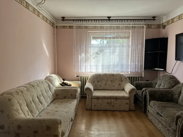 Eladó ház Jászapáti 165 nm