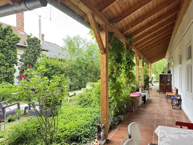 Eladó ház Tiszanána 150 nm