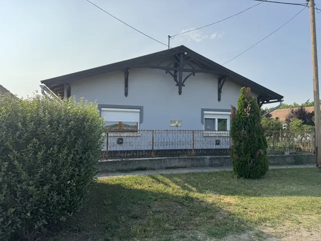 Eladó ház Boconád 103 nm