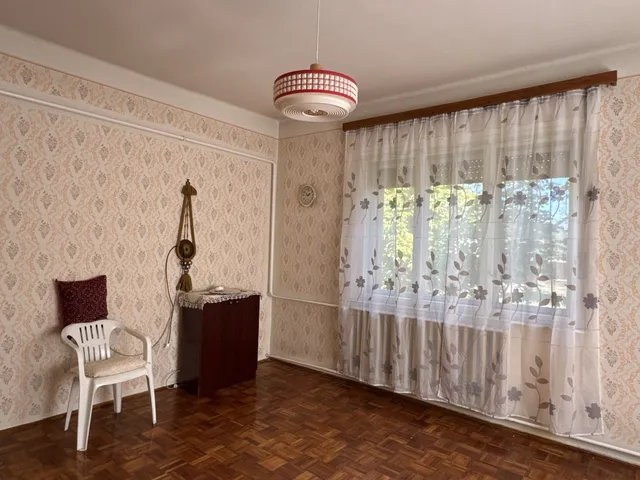 Eladó ház Tiszanána 94 nm