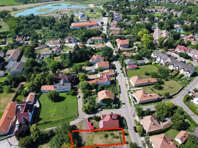 Eladó telek Heves 465 nm