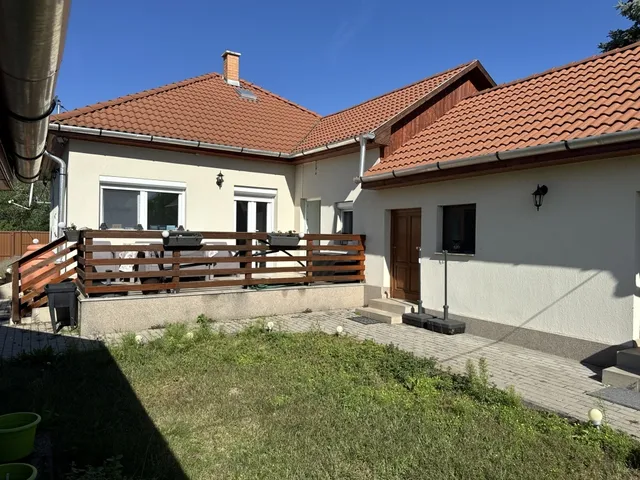 Eladó ház Heves 65 nm