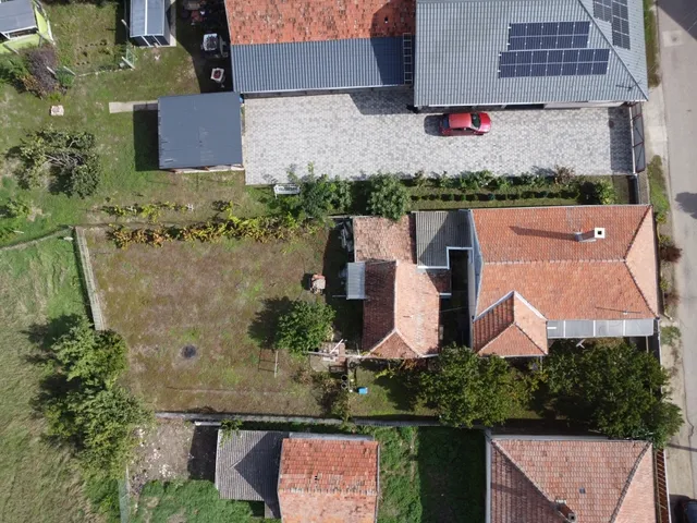 Eladó ház Heves 69 nm