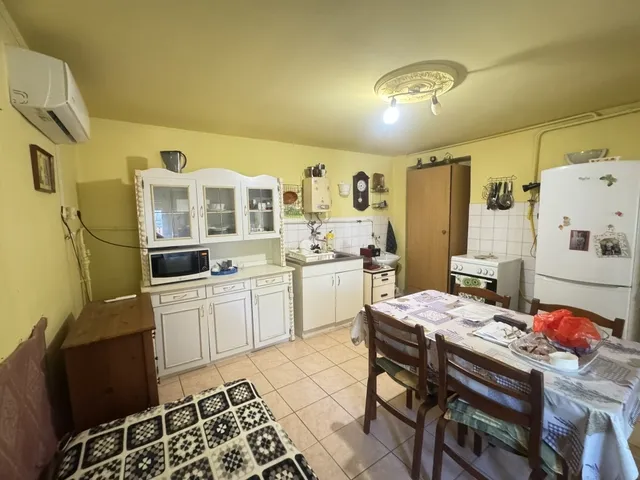 Eladó ház Heves 69 nm