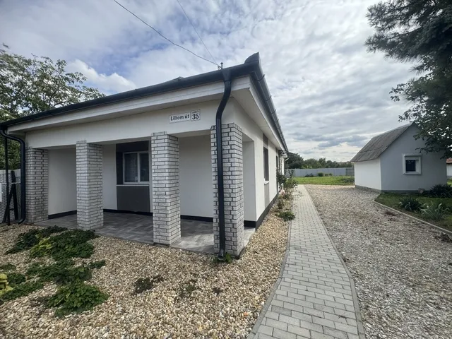 Eladó ház Hevesvezekény 65 nm