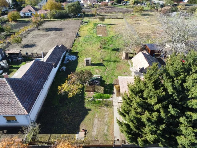 Eladó ház Tenk 85 nm