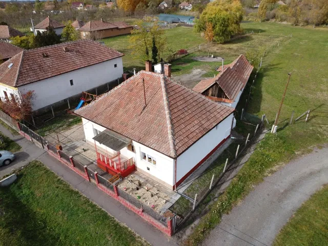 Eladó ház Átány 95 nm