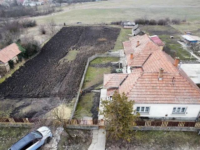 Eladó ház Jászkisér 89 nm