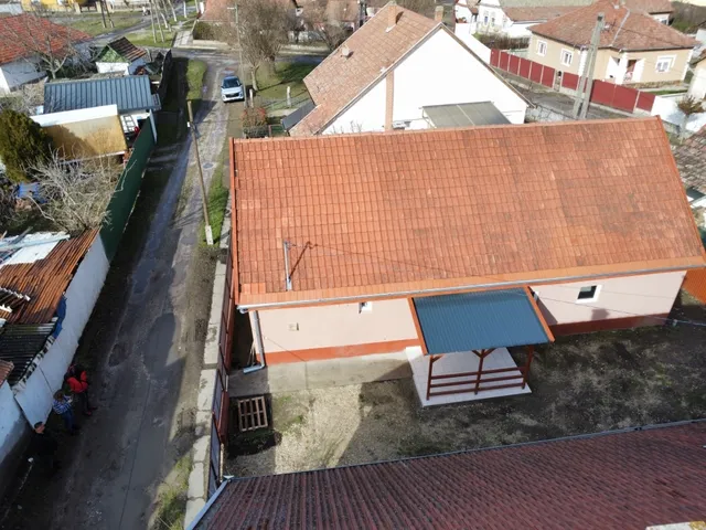 Eladó ház Jászapáti 80 nm