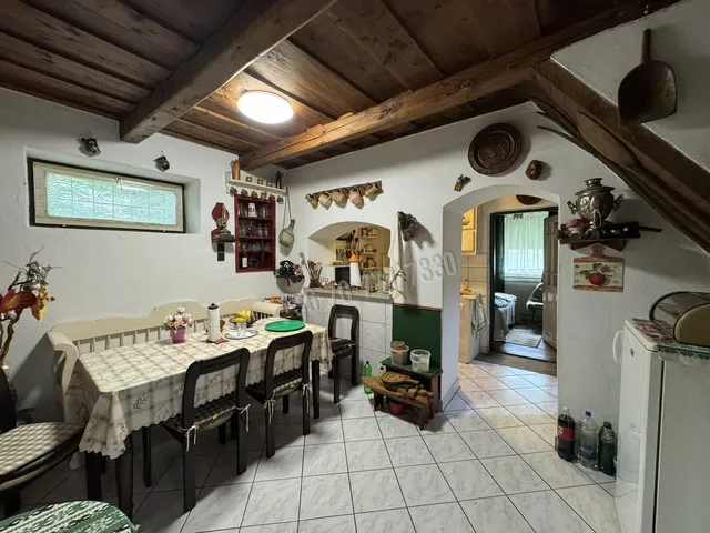 Eladó ház Heves, Kapitányhegy 130 nm