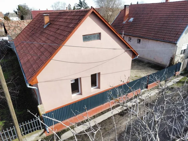 Eladó ház Jászapáti 80 nm